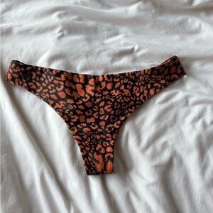 Kulani kinis bikini bottoms